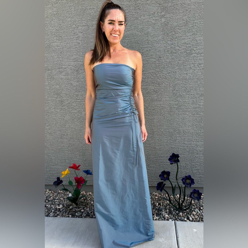 Laundry by Shelli Segal Strapless Shimmery Blue Gown Drawstring Ruching B1
